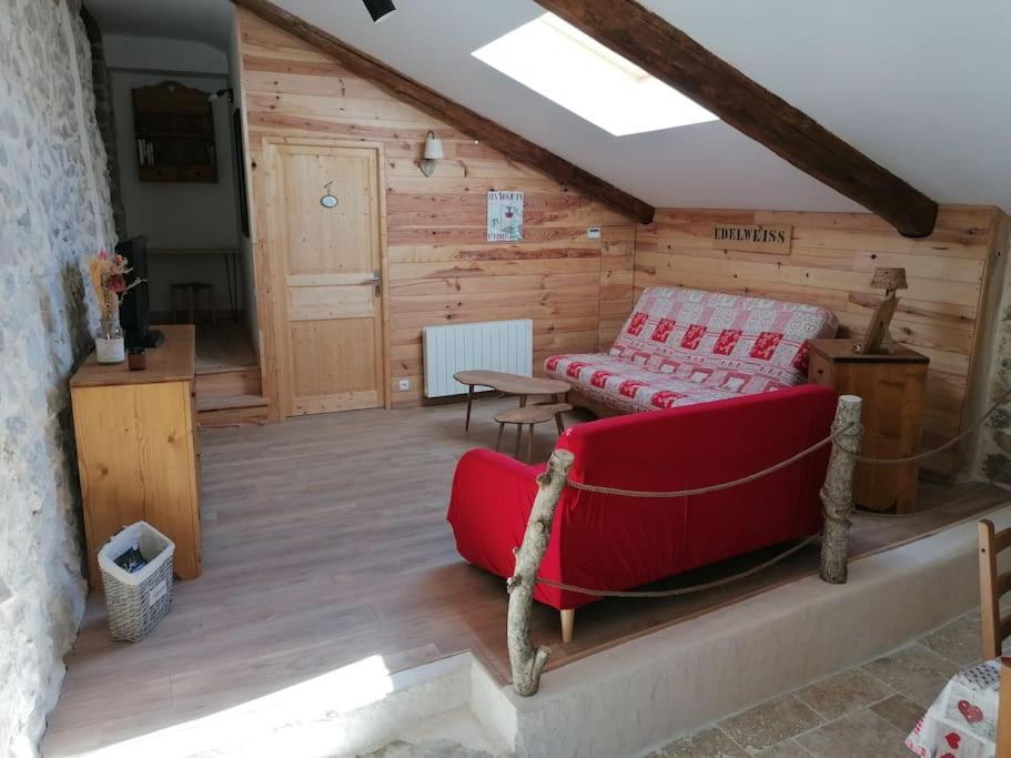 Gite L'Edelweiss 3* La Piarre Екстер'єр фото